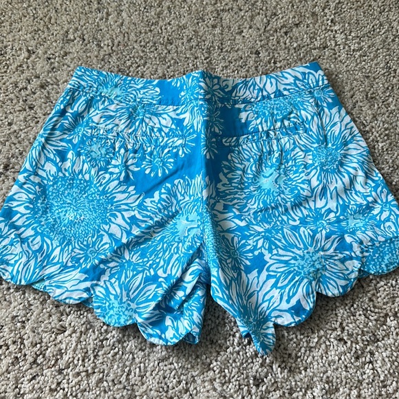Lilly Pulitzer shorts - Picture 2 of 2